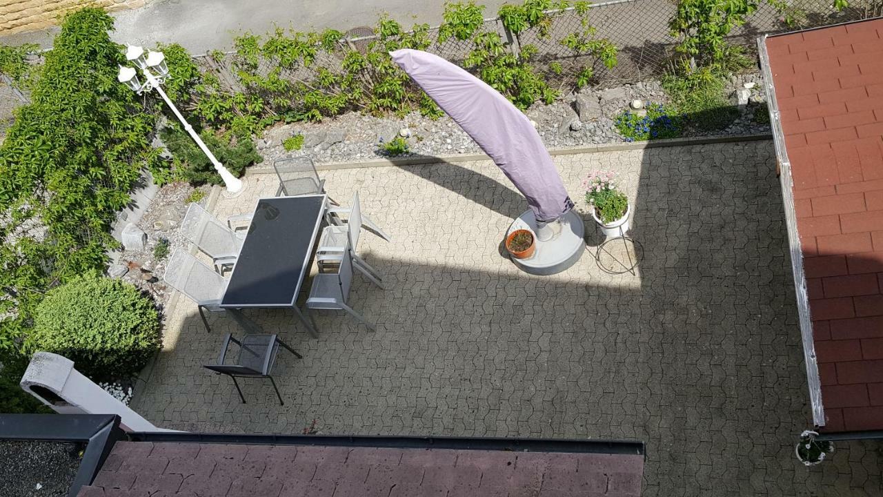 Ferienwohnungen Im Fuerstenland Gossau  Exteriör bild